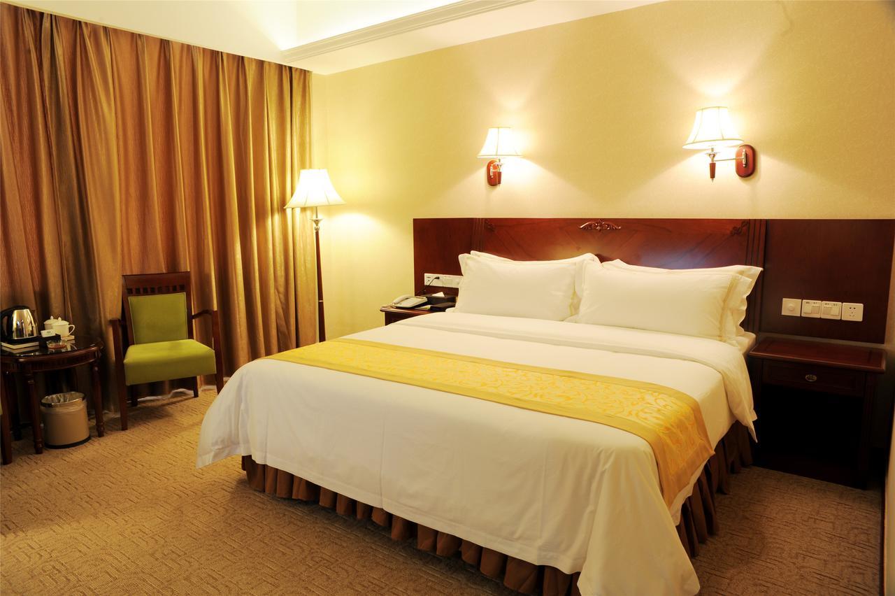 Vienna International Hotel Shanghai Baoshan Pangu Road Esterno foto