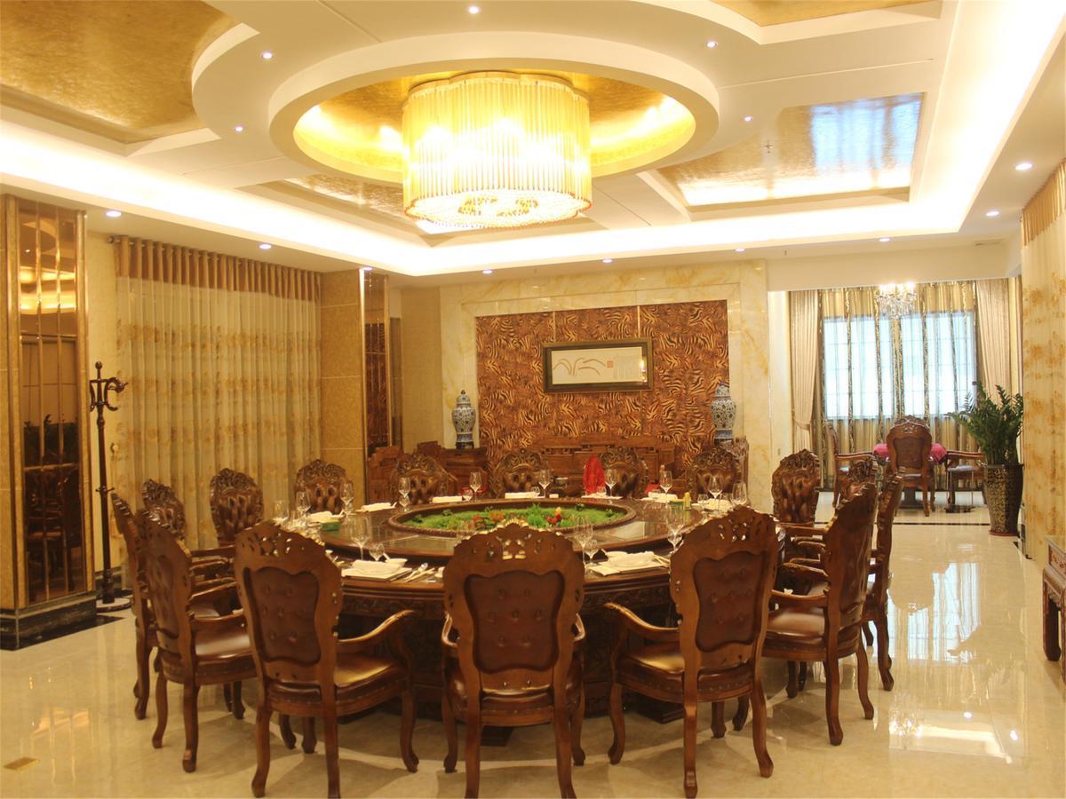 Vienna International Hotel Shanghai Baoshan Pangu Road Esterno foto