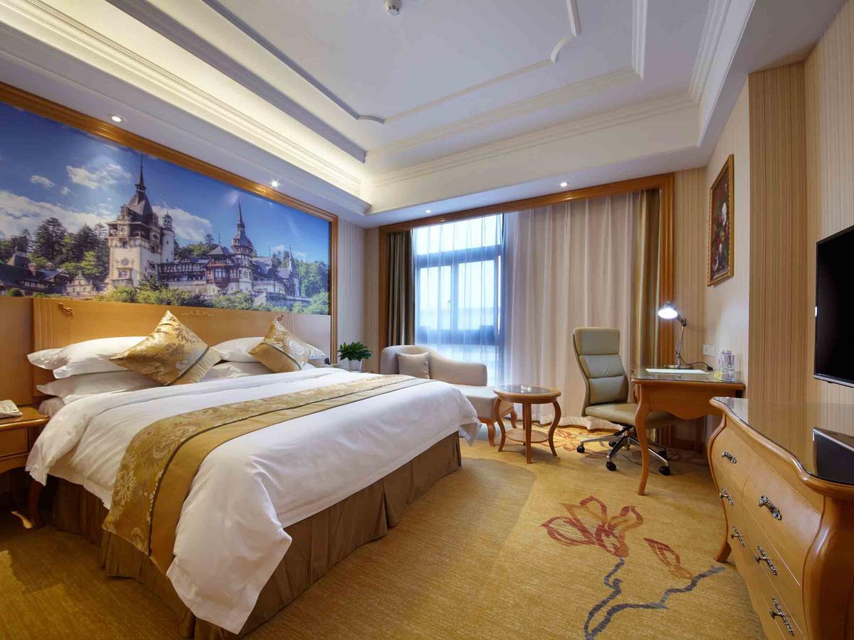 Vienna International Hotel Shanghai Baoshan Pangu Road Esterno foto