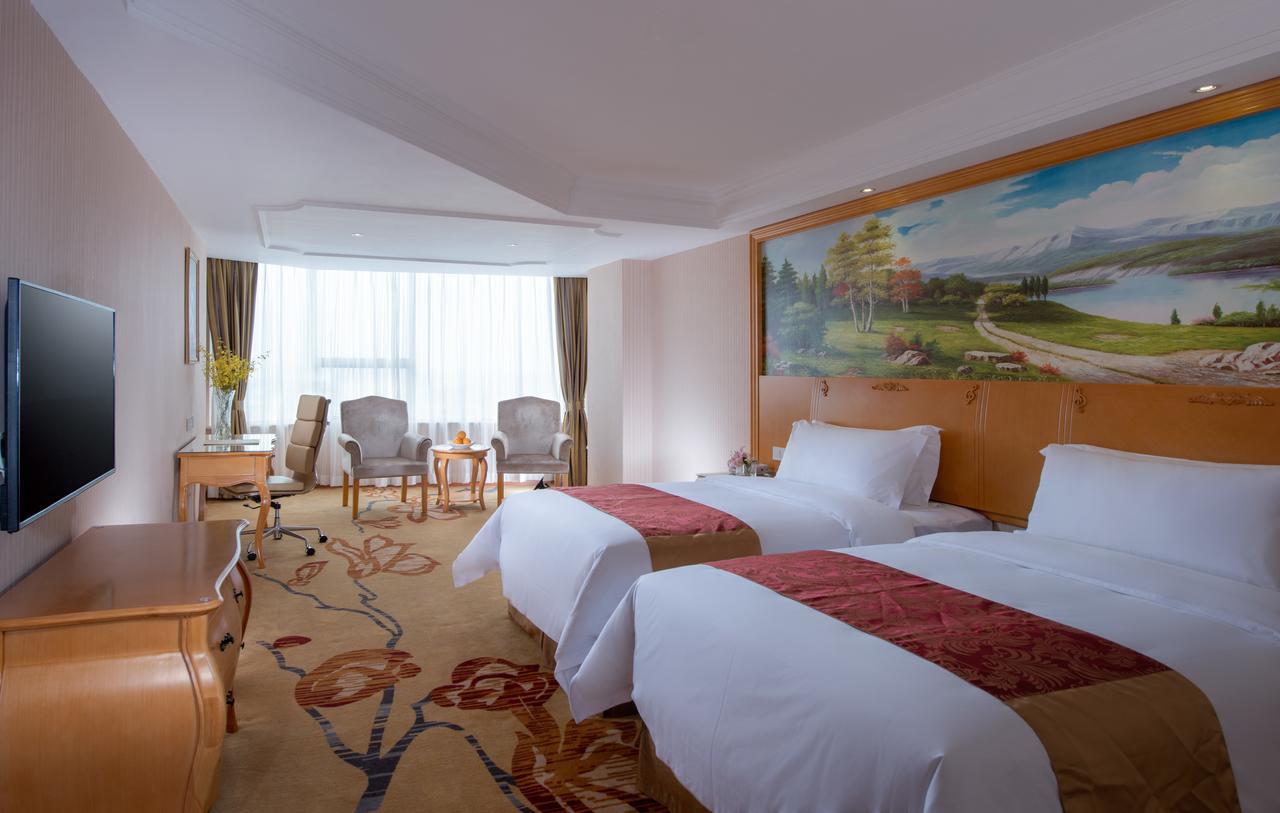Vienna International Hotel Shanghai Baoshan Pangu Road Esterno foto