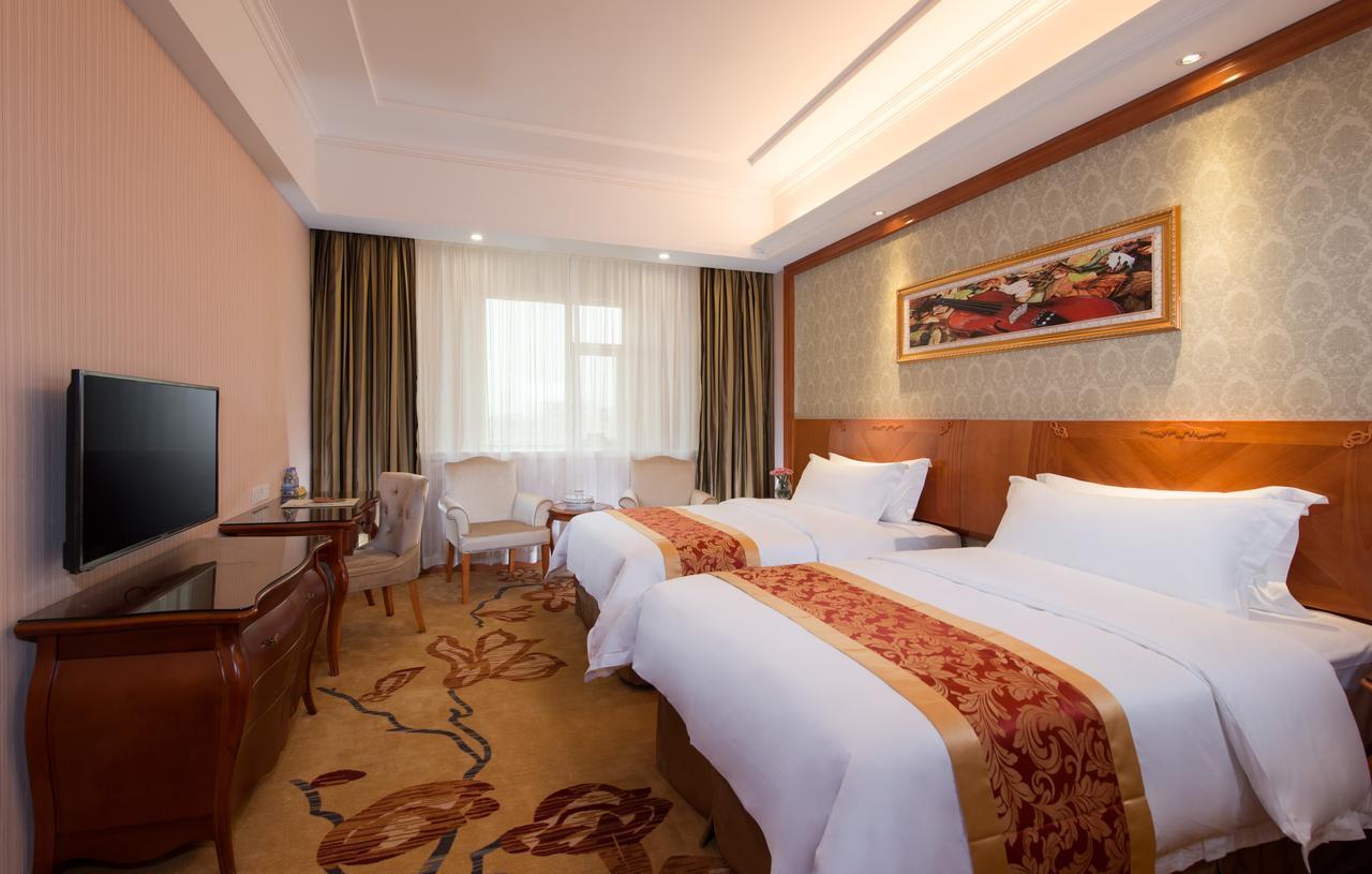Vienna International Hotel Shanghai Baoshan Pangu Road Esterno foto